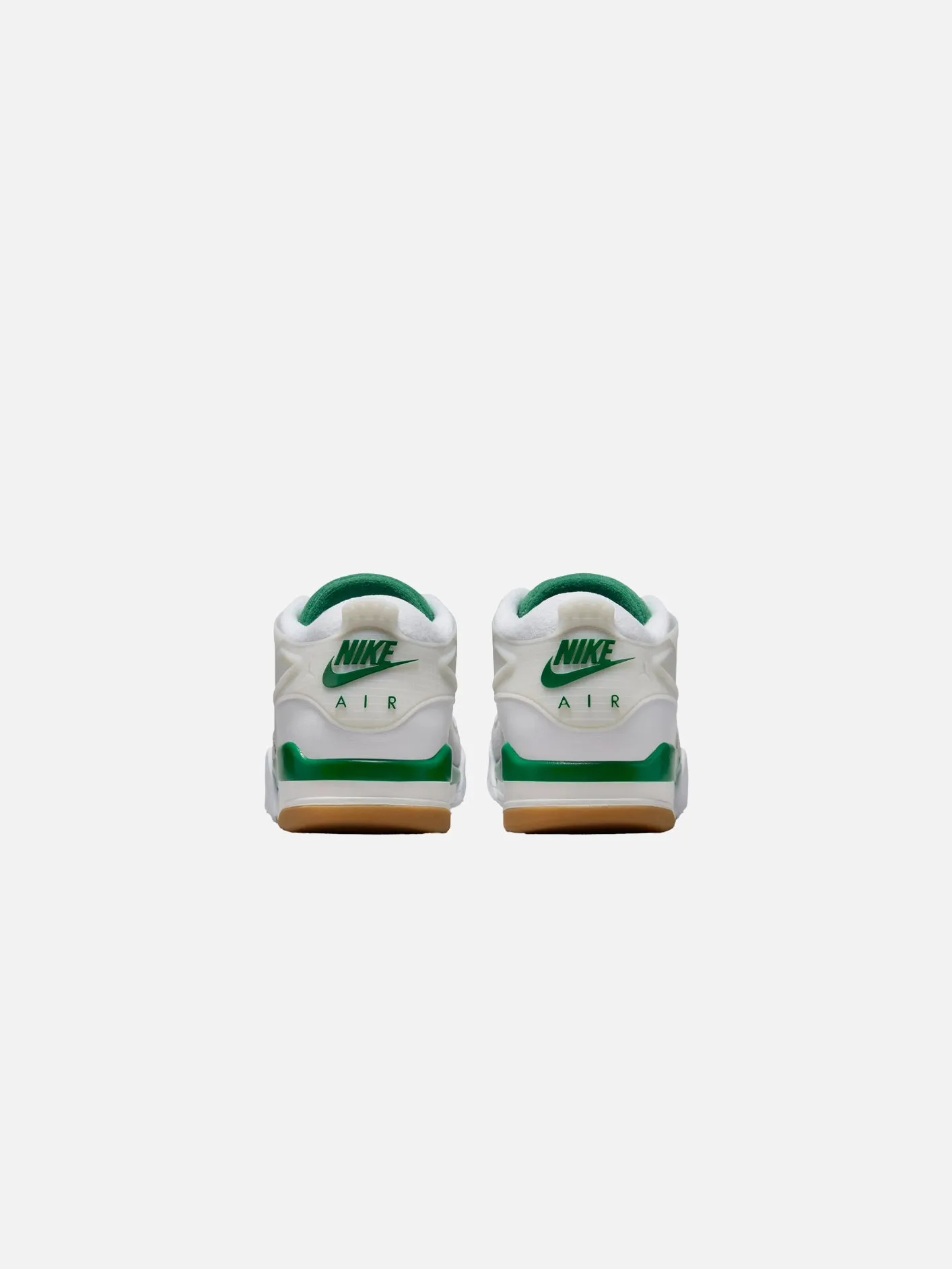 Air Jordan 4 RM "Pine Green"