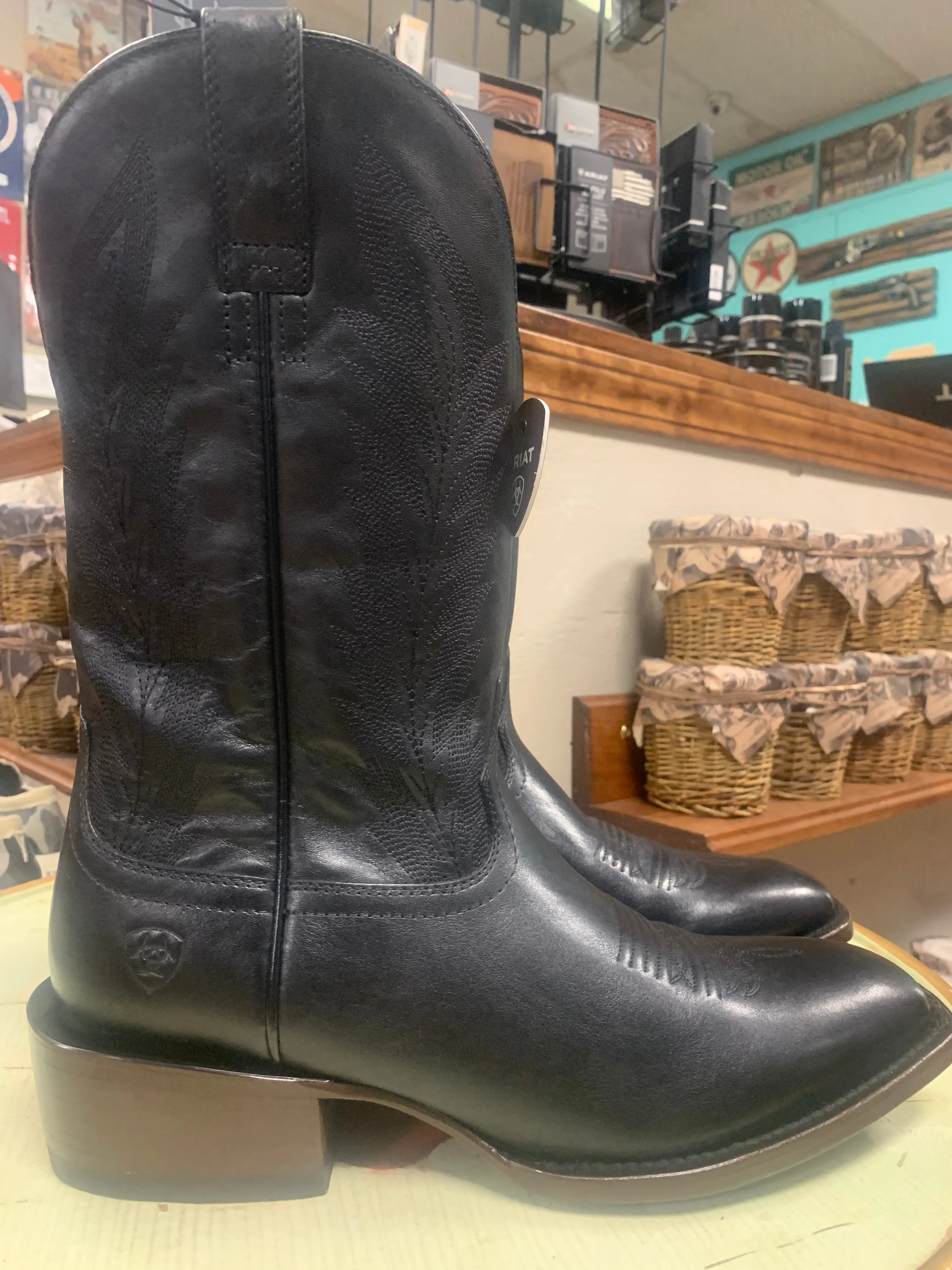 ARIAT MENS WILLIE MIDNIGHT BLACK FRENCH TOE
