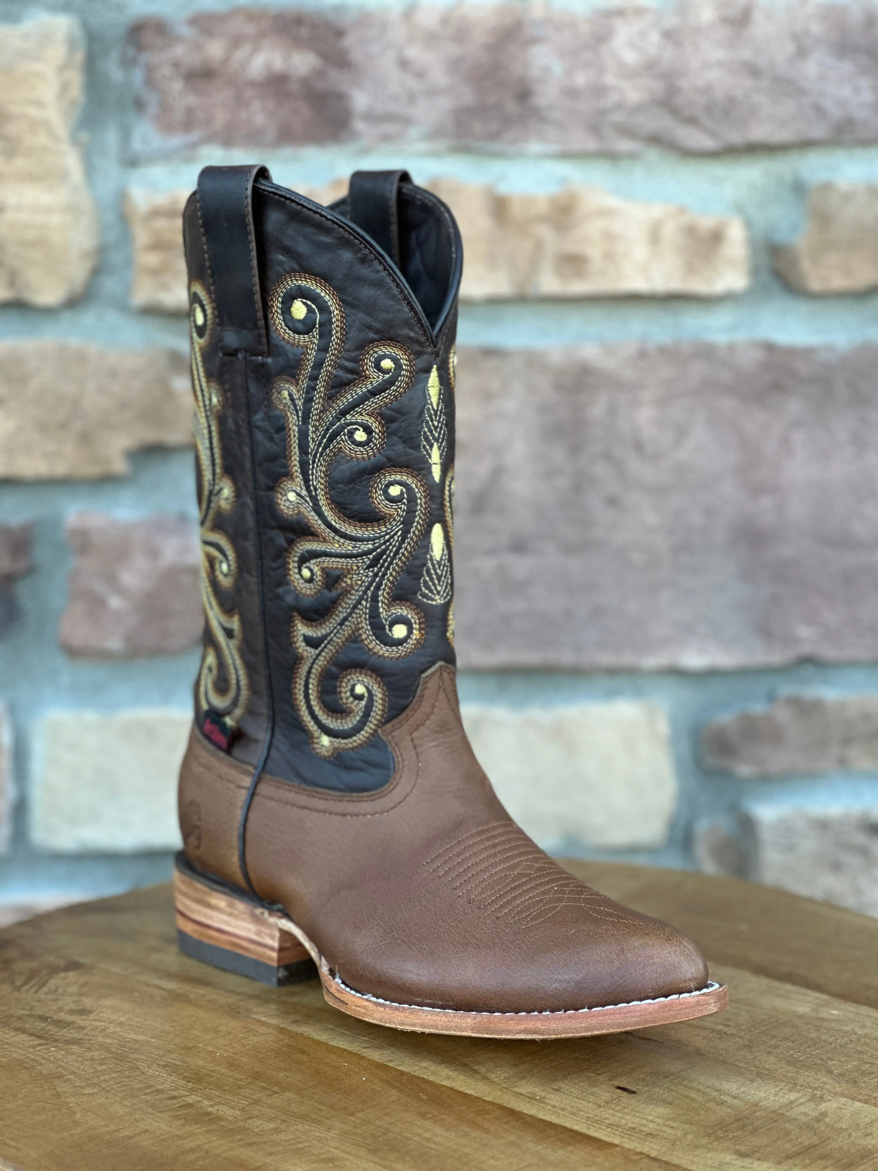 Artillero Honey Grisly Round Toe Boots