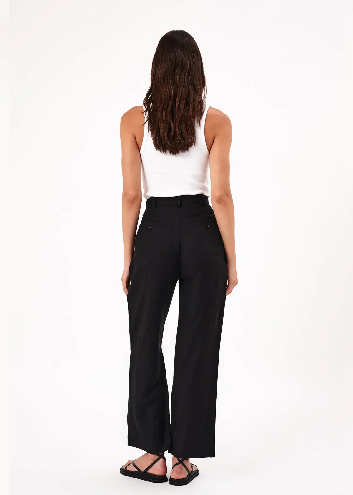 Chloe Black Linen Pleat Pant <br> <i> ankle length </i>