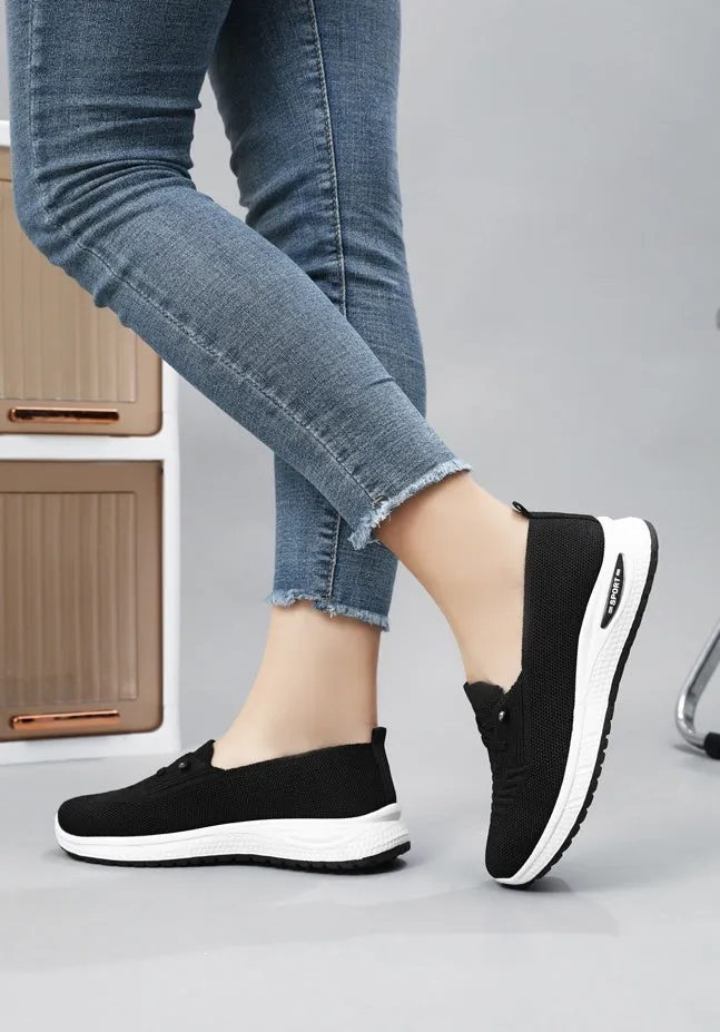 Classic and Casual Slip-On Sneakers for Women - Soft and Slip-Resistant