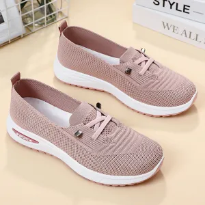 Classic and Casual Slip-On Sneakers for Women - Soft and Slip-Resistant