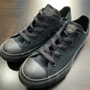 Converse Chuck Taylor Sneakers Size 3