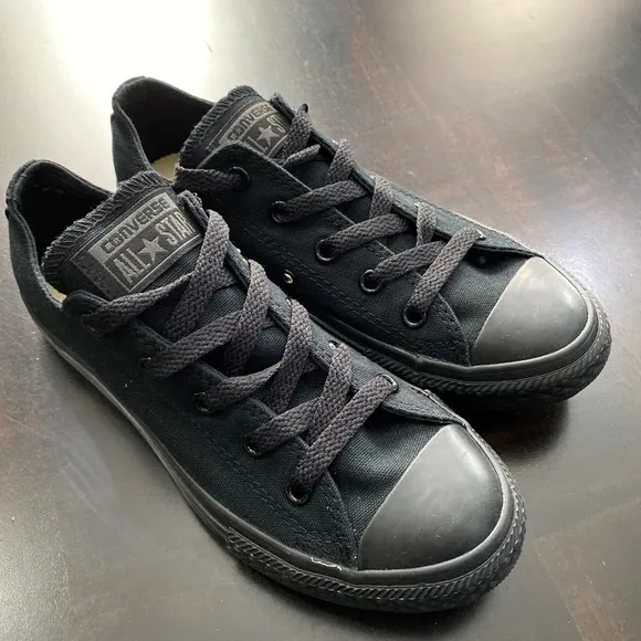 Converse Chuck Taylor Sneakers Size 3