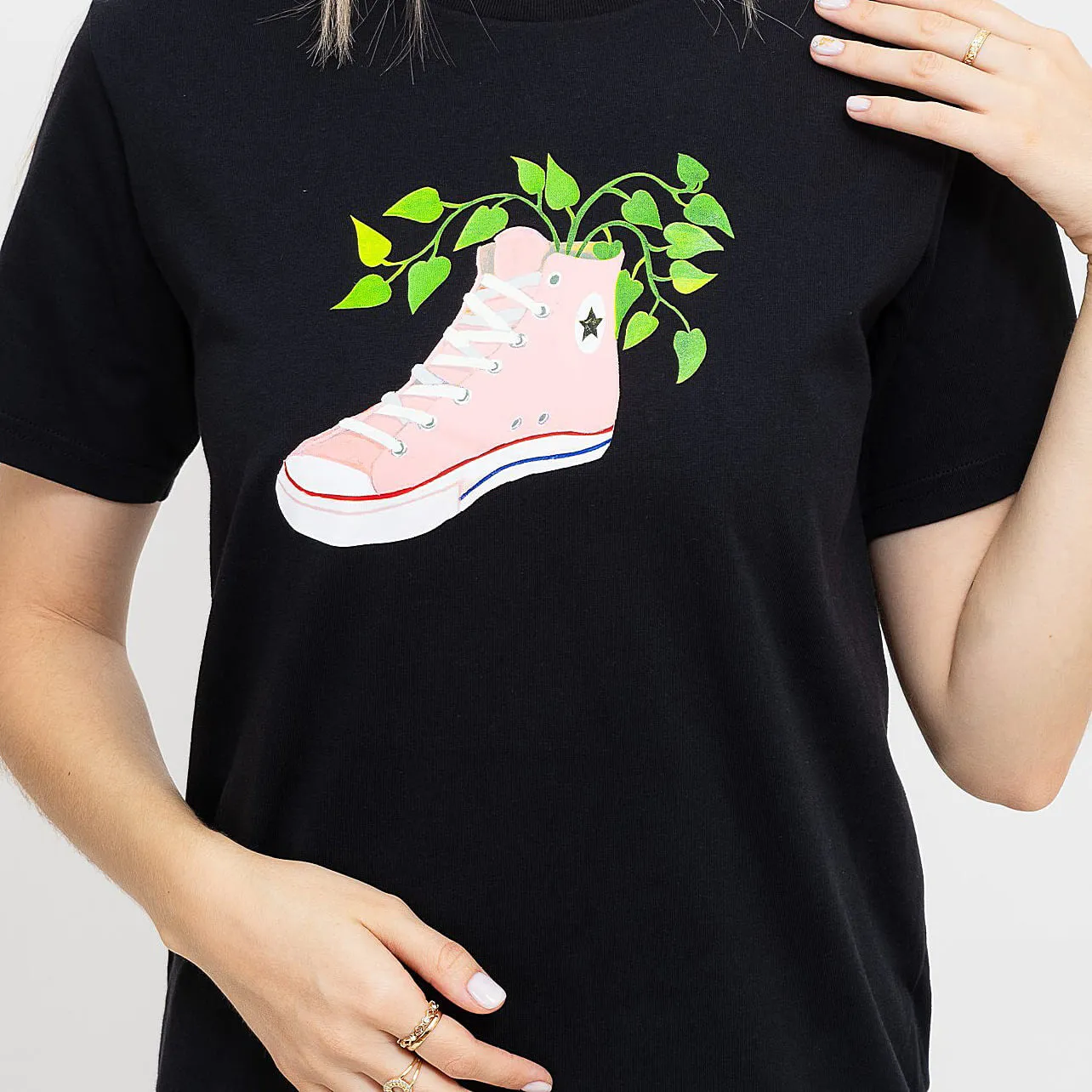Converse LET'S GROW SNEAKER TEE BLACK
