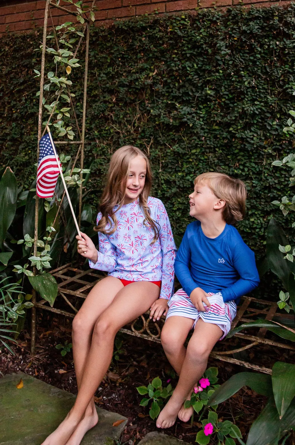 Girls' Reef Rashguard Swim Set in Fireworks Print