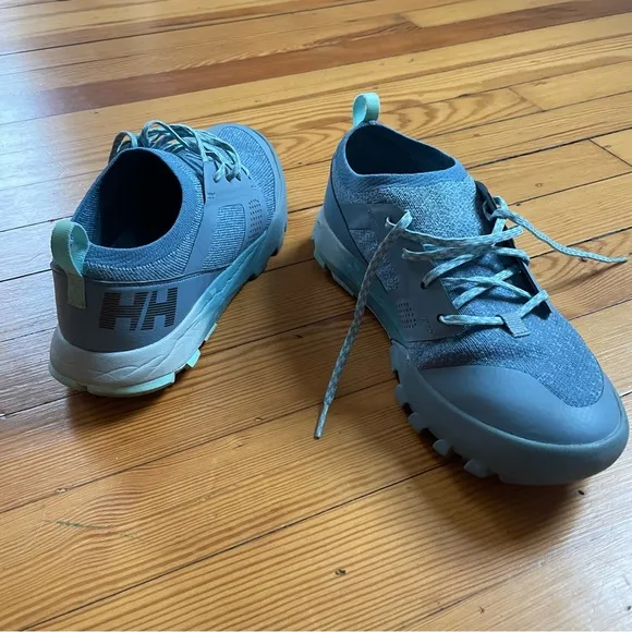 Helly Hansen Sneakers Women’s 7.5