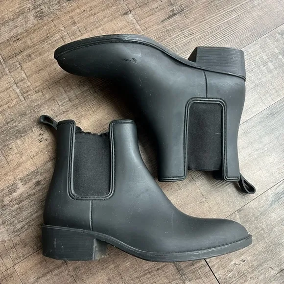 Jeffrey Campbell Matte Black Chlesea Rain Boots