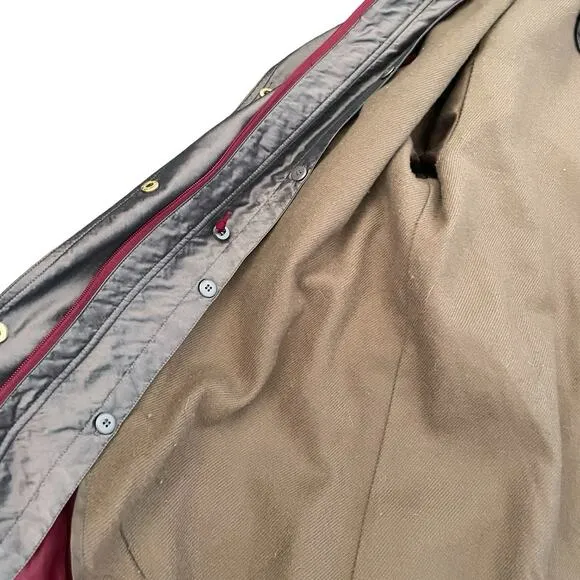 Liz Claiborne Outerwear Rain Coat Women M Maroon Water Resistant Parka Classic