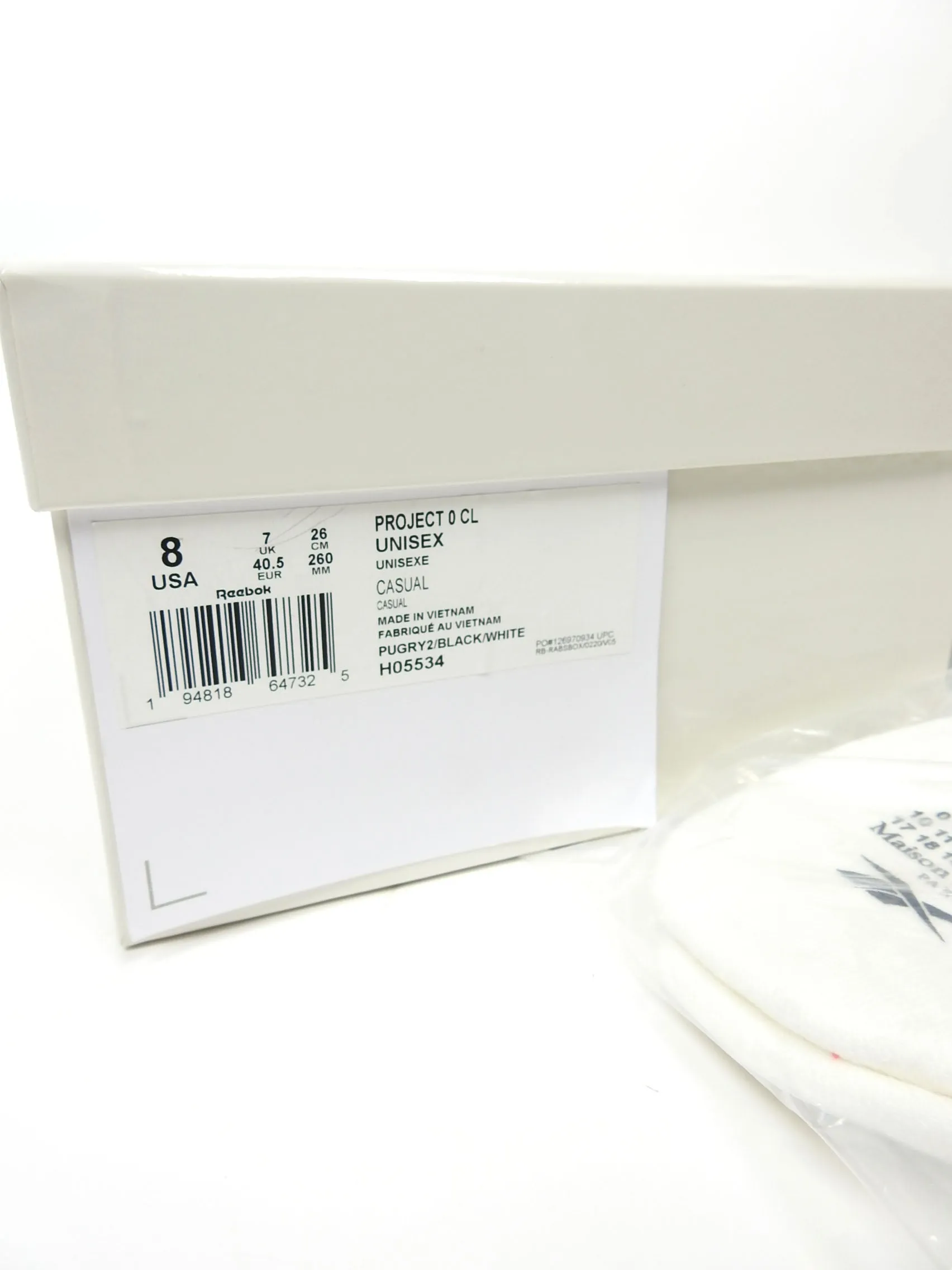 Maison Margiela x Reebok Project 0 CL Tabi Sneaker Size 8