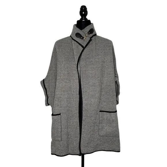 NEW CEJON Bird’s Eye Riding Cape - Black &amp; Ivory