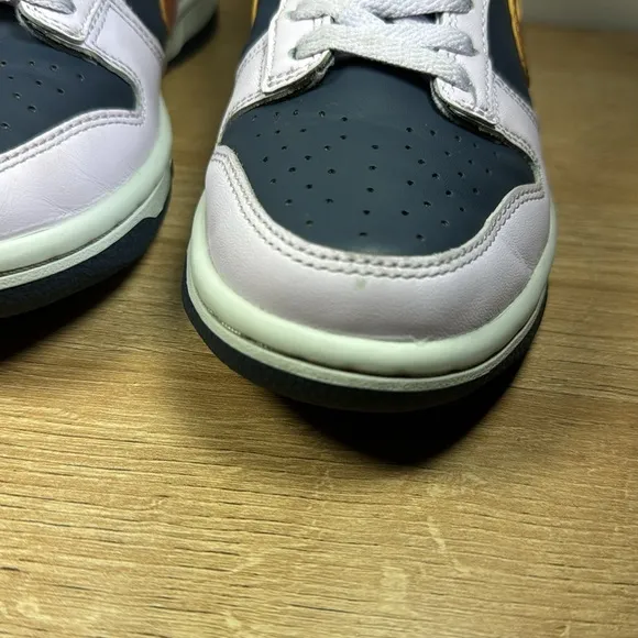 Nike Dink Low SE Copper Swoosh Size 4Y Kids Sneakers