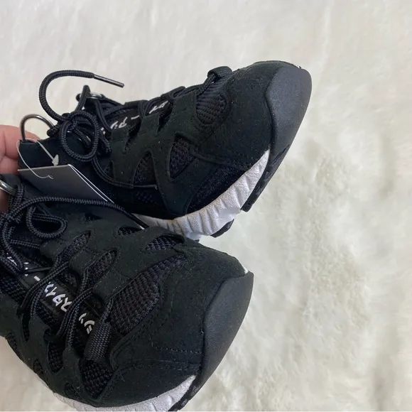 NWB ASICS TIGER Gel-Mai Black Sneakers | Sz 10.5