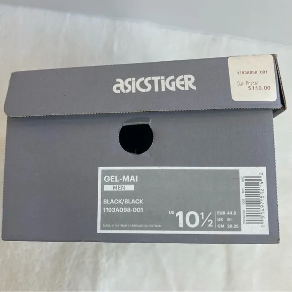 NWB ASICS TIGER Gel-Mai Black Sneakers | Sz 10.5