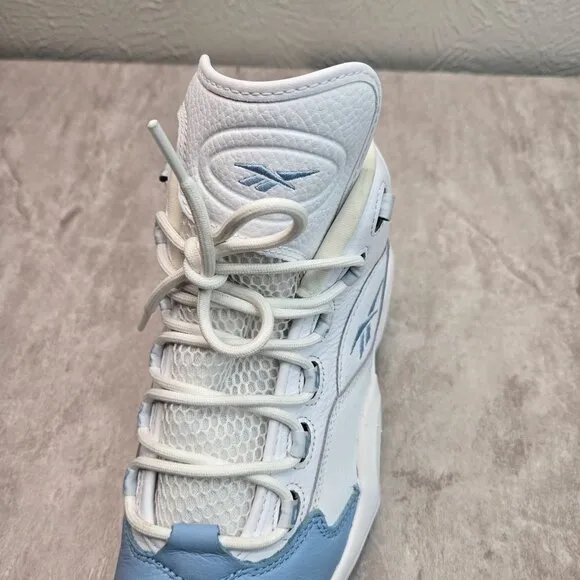 REEBOK Iverson Athletic Sneakers White Blue 7 Mid Top Y2K Sporty Basketball Shoe