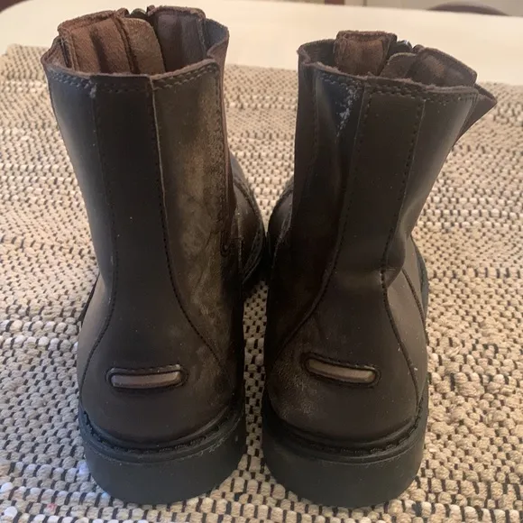 Tuff Rider Riding Boots. Size 4 Girl.