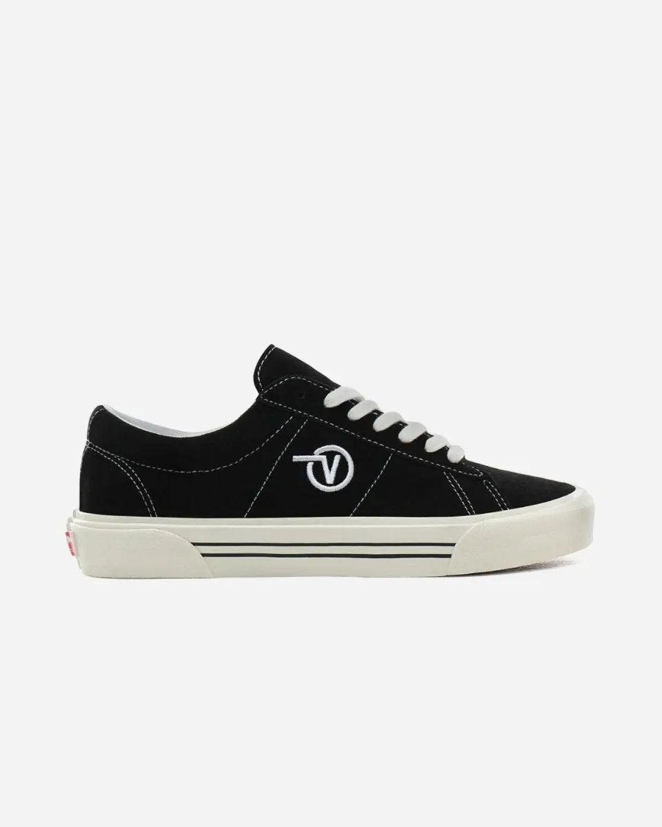 UA Sid DX (Anaheim) - Black/White