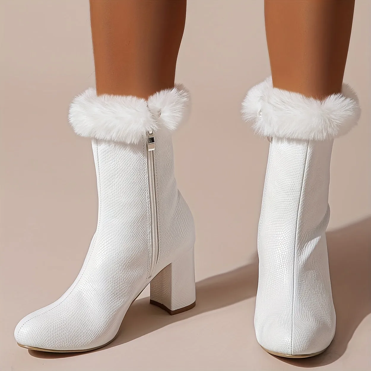 VougeVamp Women's Fashion Ankle Boots – Winter Faux Fur Lined Chunky Heel Boots with Zipper Closure