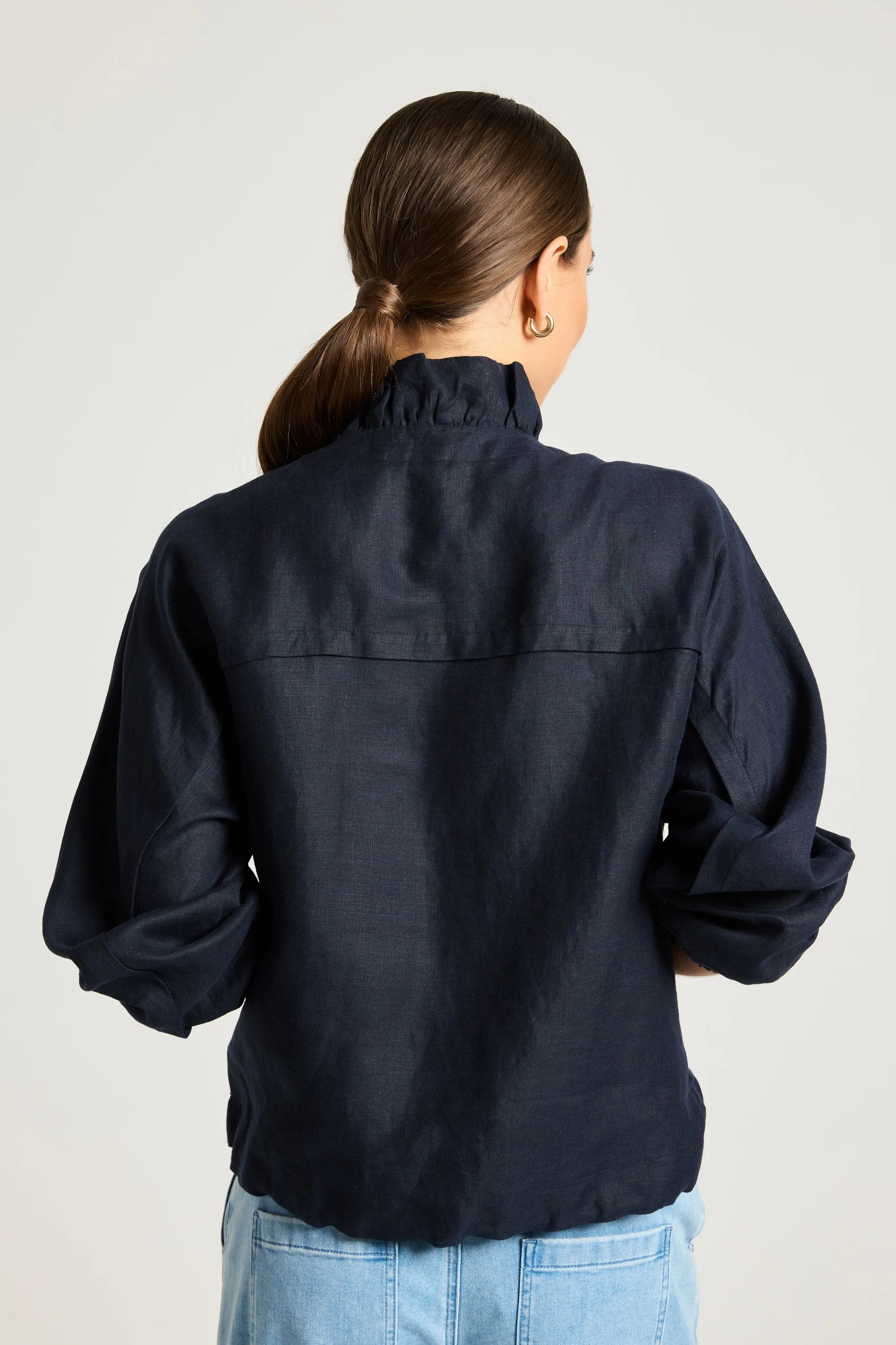Yarra Trail navy linen jacket